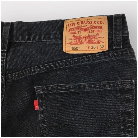 Vintage Levis 550 Mens Denim Jeans Relaxed Fit Actual Size 36x30 Black Wash Pant - Picture 2 of 8